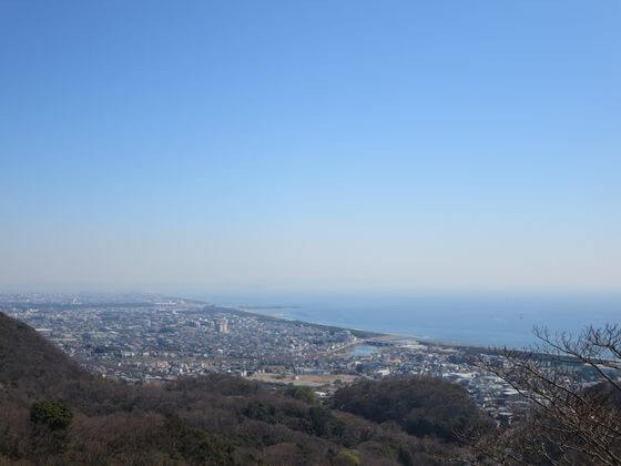 湘南平　テレビ塔 景色