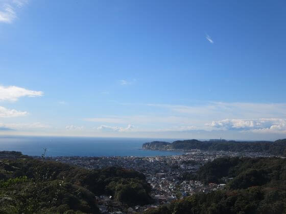 衣張山ハイキングコース