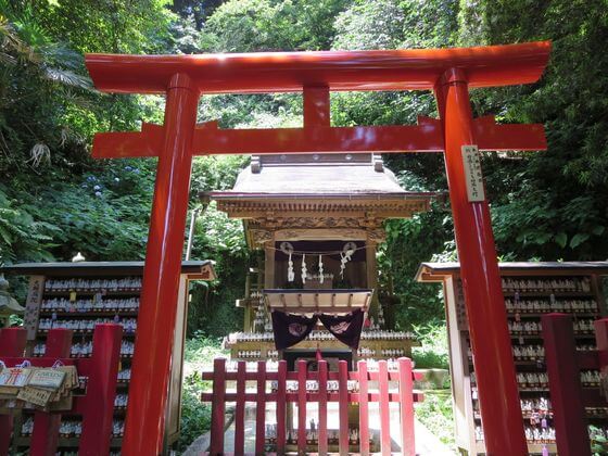 鎌倉 佐助稲荷神社の御朱印とご利益は 歩いてみたブログ