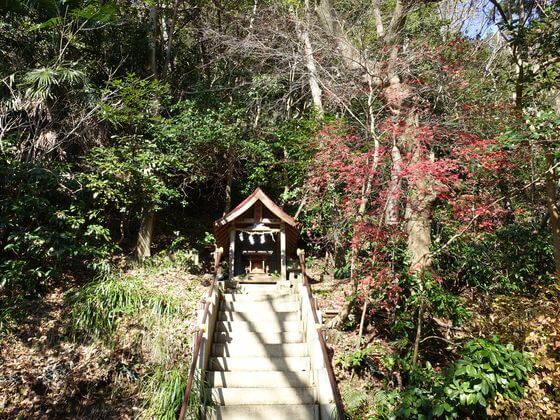 吾妻山公園 神明神社