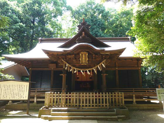 氷川女體神社 社殿