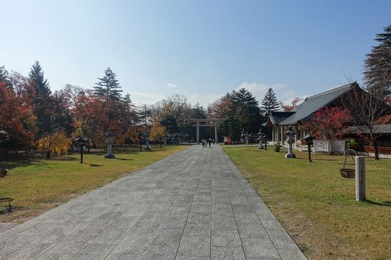 秋 長野縣護国神社
