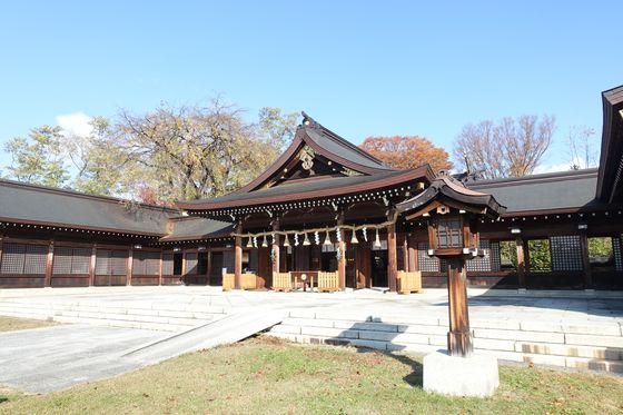 秋 長野県護国神社